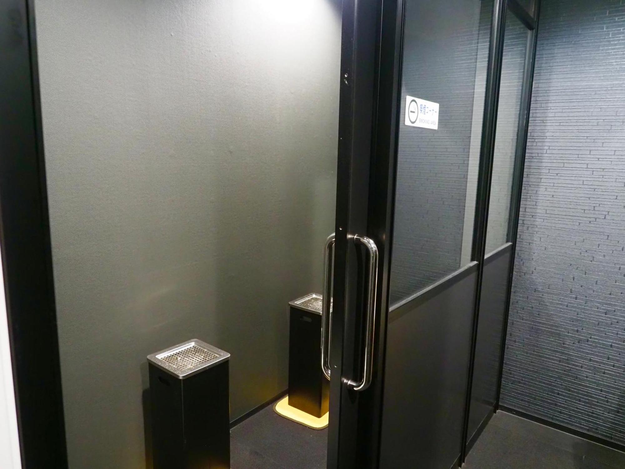 Capsule Hotel Block Room Tokio Buitenkant foto